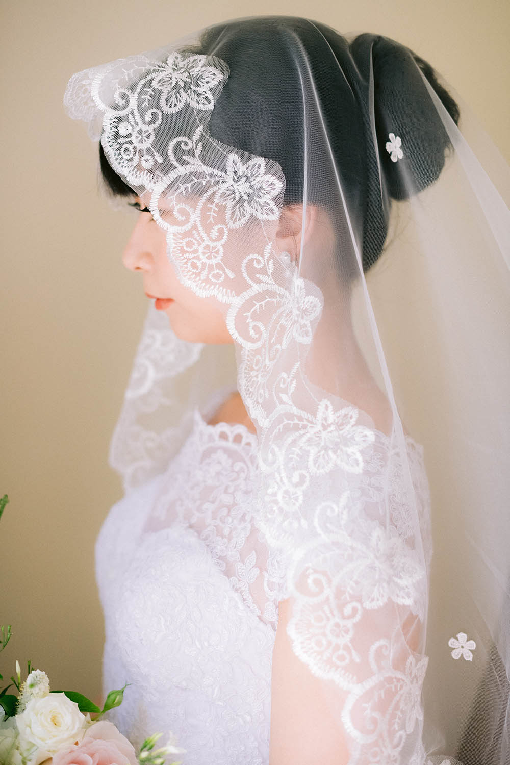 bride inside the voile